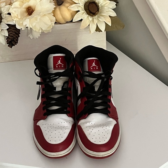 Jordan 1s Retro OG Size 11 - Picture 1 of 3